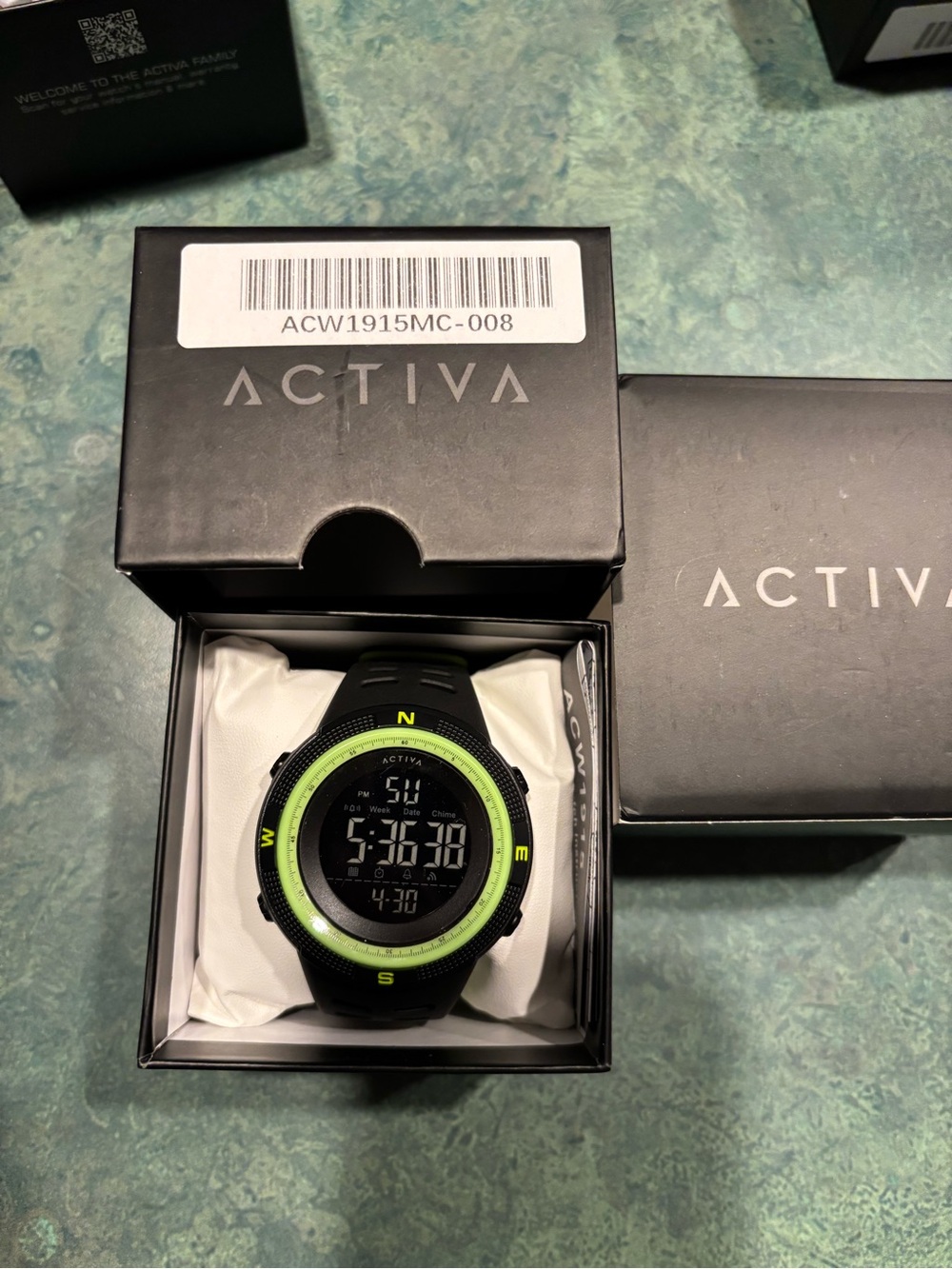 BNWT green and black Activa watch